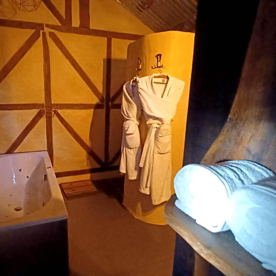La Cabane Du Coing Visé Buitenkant foto